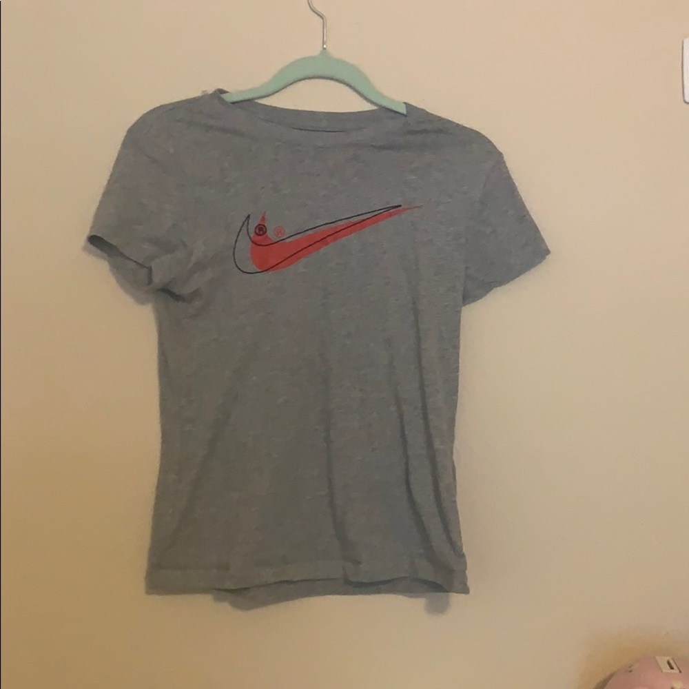 NIKE Logo shirt